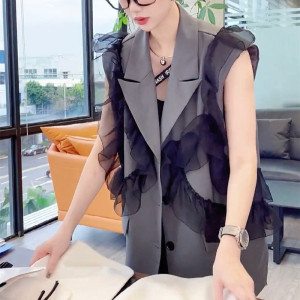 2023早春新款韩版宽松高级感小西装领网纱拼接无袖西服马甲外套女