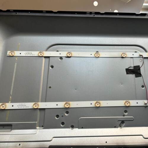 LED32770X灯条LB-D320X18-E3-B
