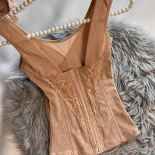 日单强压美体收腹直背夹女背心薄款 性感托胸塑身塑形美背腰夹 紧版