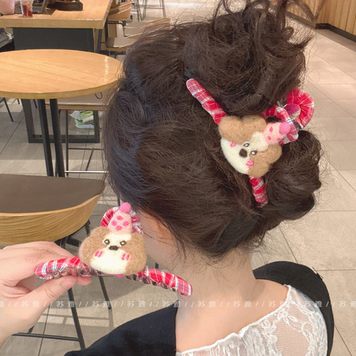 AB款羊毛毡小狗格纹盘发鲨鱼夹子