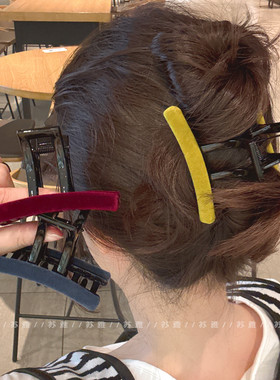 高级感植绒盘发鲨鱼夹中号抓夹半扎发夹女2025新款秋冬后脑勺夹子