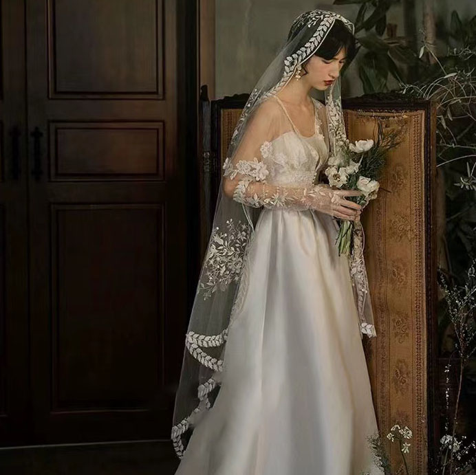 影楼旅拍蕾丝结婚头纱余爱同款