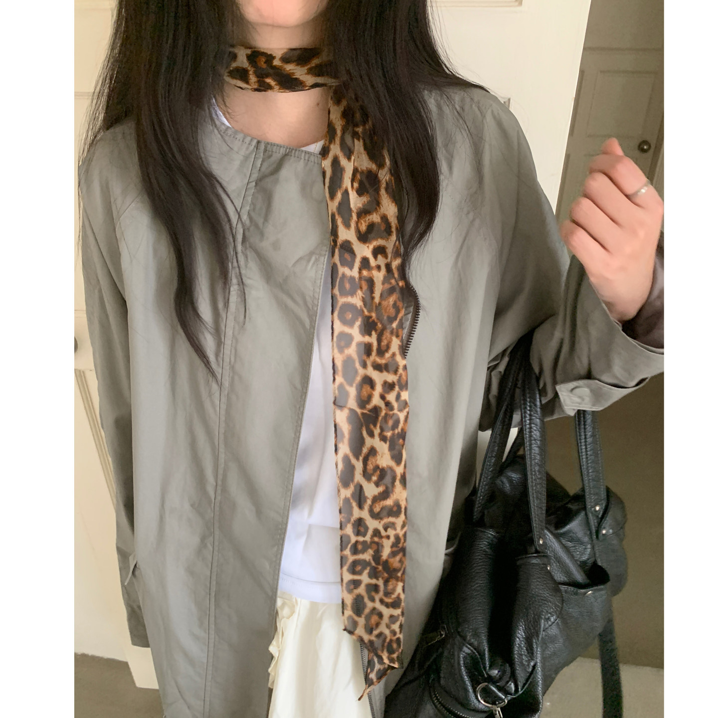 Deepsea深海 100%桑蚕丝丝巾女豹纹真丝高级感通勤百搭秋季围巾