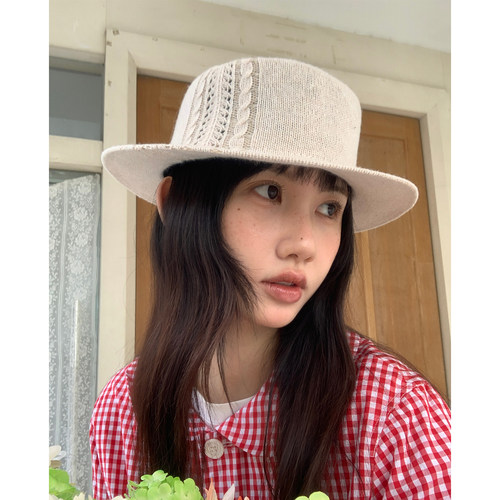 复古镂空针织平顶礼帽女