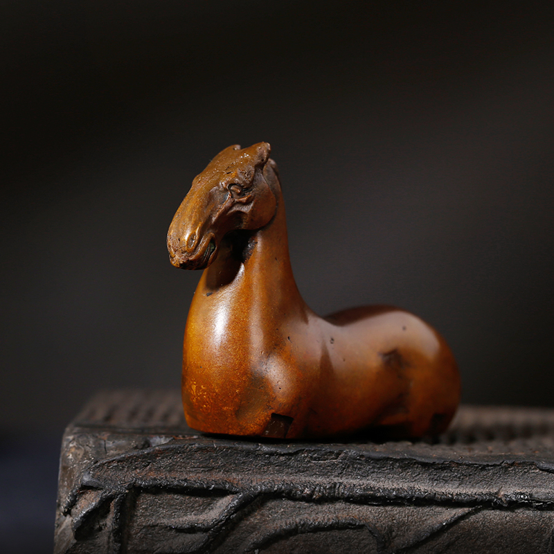 青铜器仿汉卧马笔搁多功能镇纸