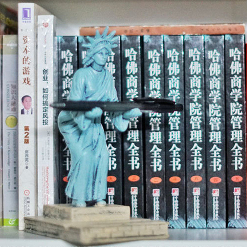 创意自由女神像收纳个性笔架桌面置物架复古支架笔座展示架摆件