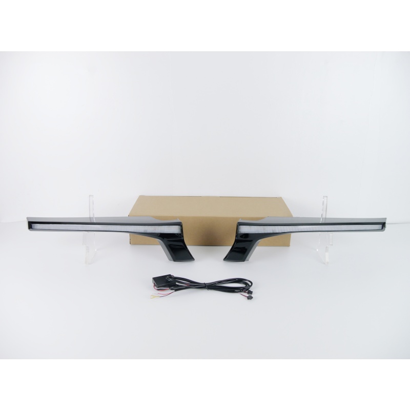 适用于24-25款丰田普拉多LC250日行灯霸道专用改装led日间行车灯