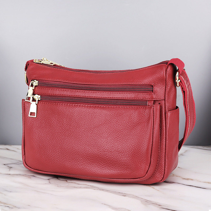 真皮女包头层牛皮斜挎包2025新款通勤时尚多层袋中老年妈妈斜背包
