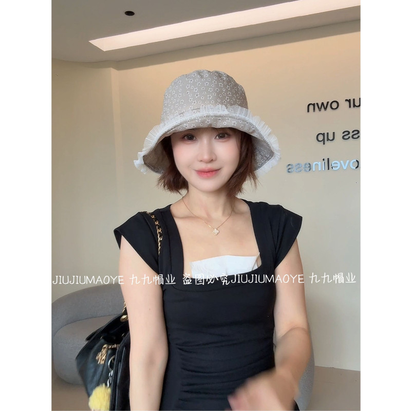 草帽女夏季日系小清新蕾丝花朵草编渔夫帽大檐防晒出游沙滩遮阳帽