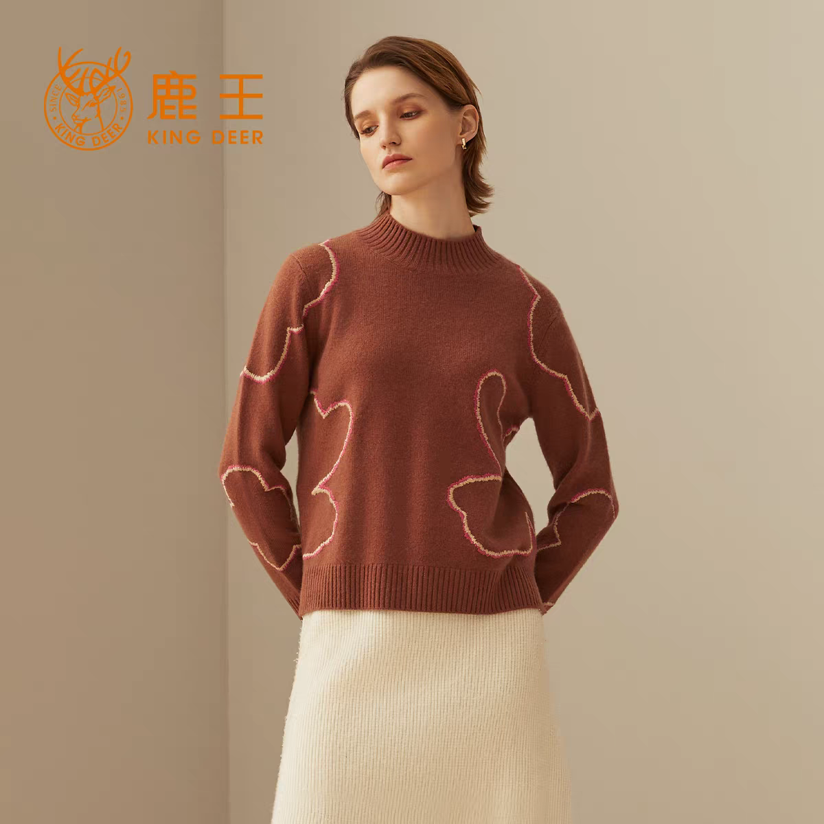 鹿王女士半高领纯山羊绒衫