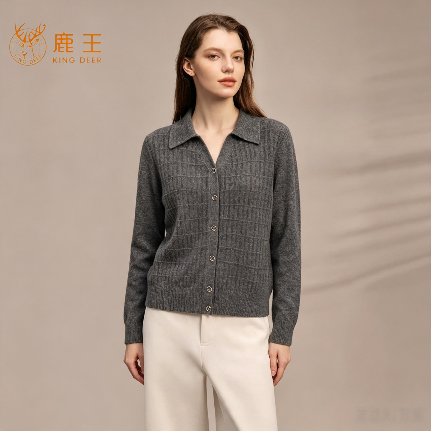鹿王100%山羊绒T恤领开衫女灰色