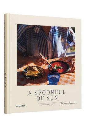 【现货】一匙阳光：四季皆宜的地中海食谱 A Spoonful of Sun : Mediterranean Cookbook For All Seasons 英文原版进口 善本图书
