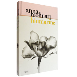 Blumarine: Anna Molinari: The Queen of Roses时装品牌蓝色情人：安娜·莫里那瑞：玫瑰女王 服装设计