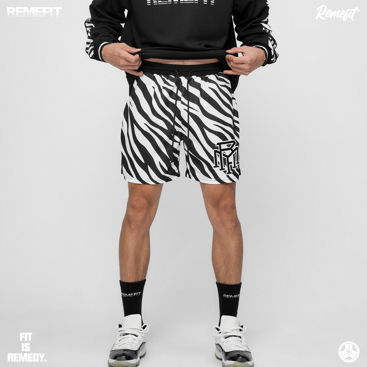 REMEFIT丙午马年膝上四分短裤