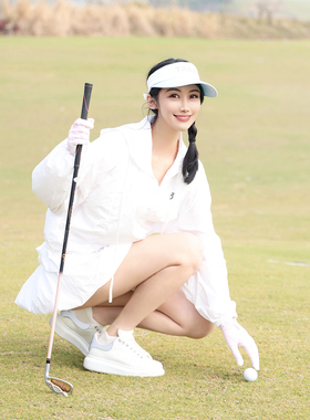 TASHI GOLF白色长袖连帽防晒衣女宽松户外高尔夫上衣短裙运动套装