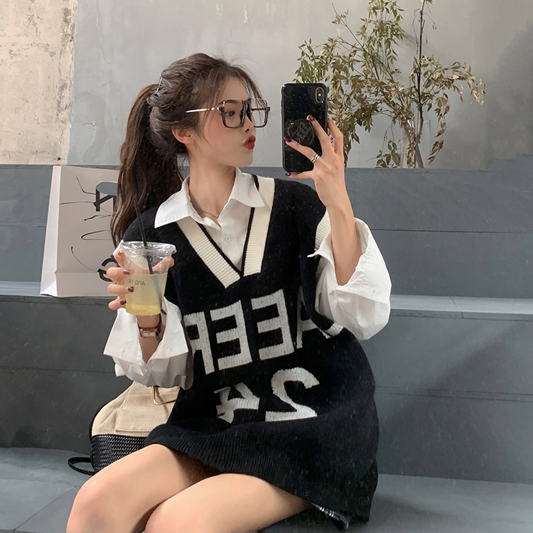 Real shot small fragrance V-neck color matching Vest White Long Sleeve Shirt two piece set