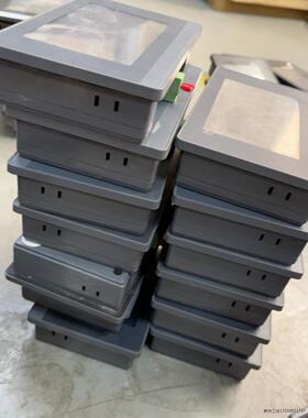 SK-043QE摸屏 23年份的 成色9成新 表面膜都在 配