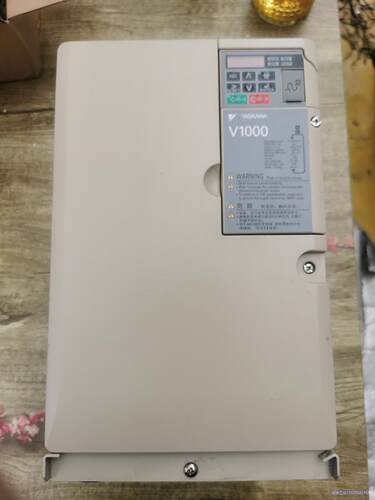 V1000系列 二手拆机， 安川变频器 CIMR-VB4A0议价商品