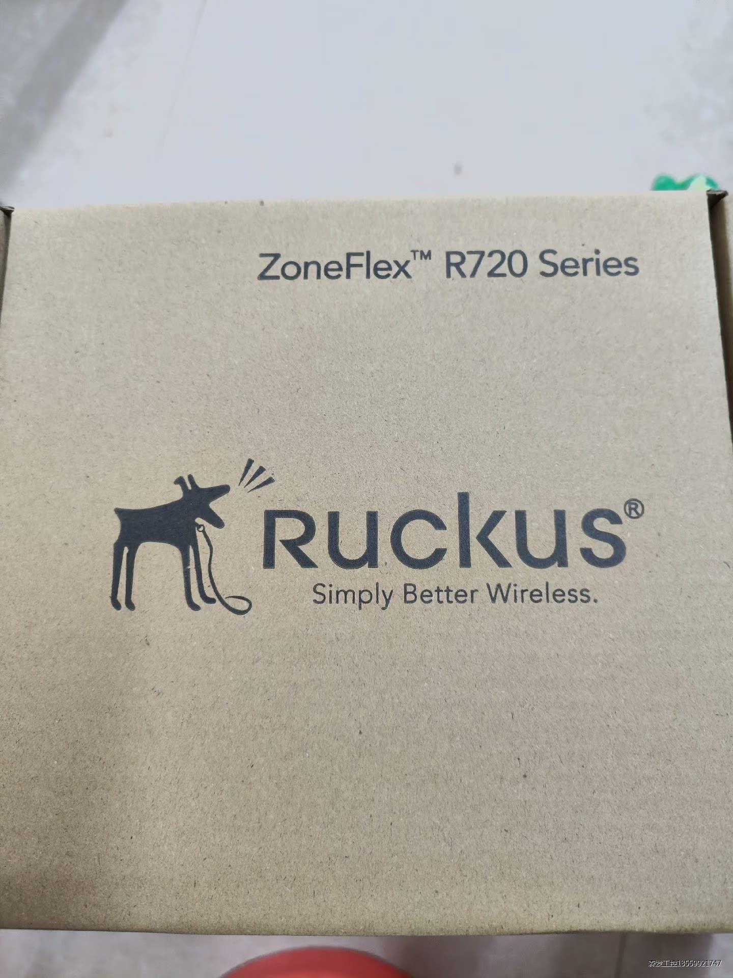 优科 RucKus R720无线AP路由器 成色很好  有多