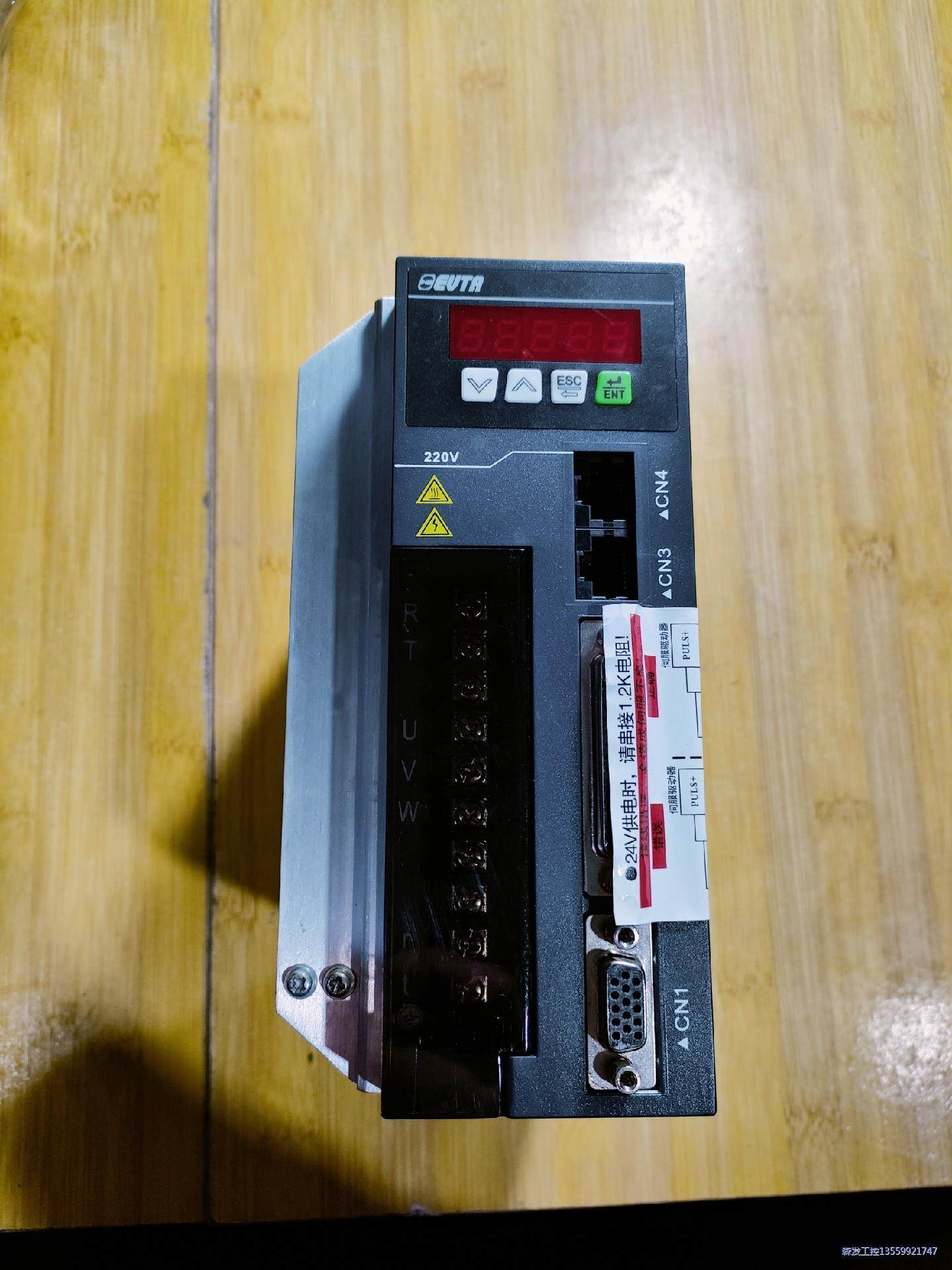 ID100 4R5 S 艾威图伺服驱动器，二手拆机，成色充新议价商品