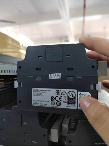 台达PLC  DVP60ES200T，成色充新，质保半年，需