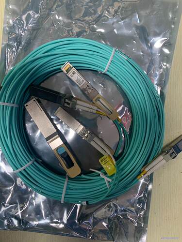 MFA7A50-C020 20M 100GbE to 4x2议价商品