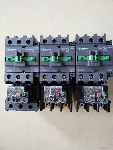 正品施耐德交流接触器LC1E50  + LRE355N二手拆议价商品