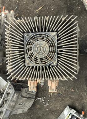 AODI奥迪充电机6.6.KW车载充电机