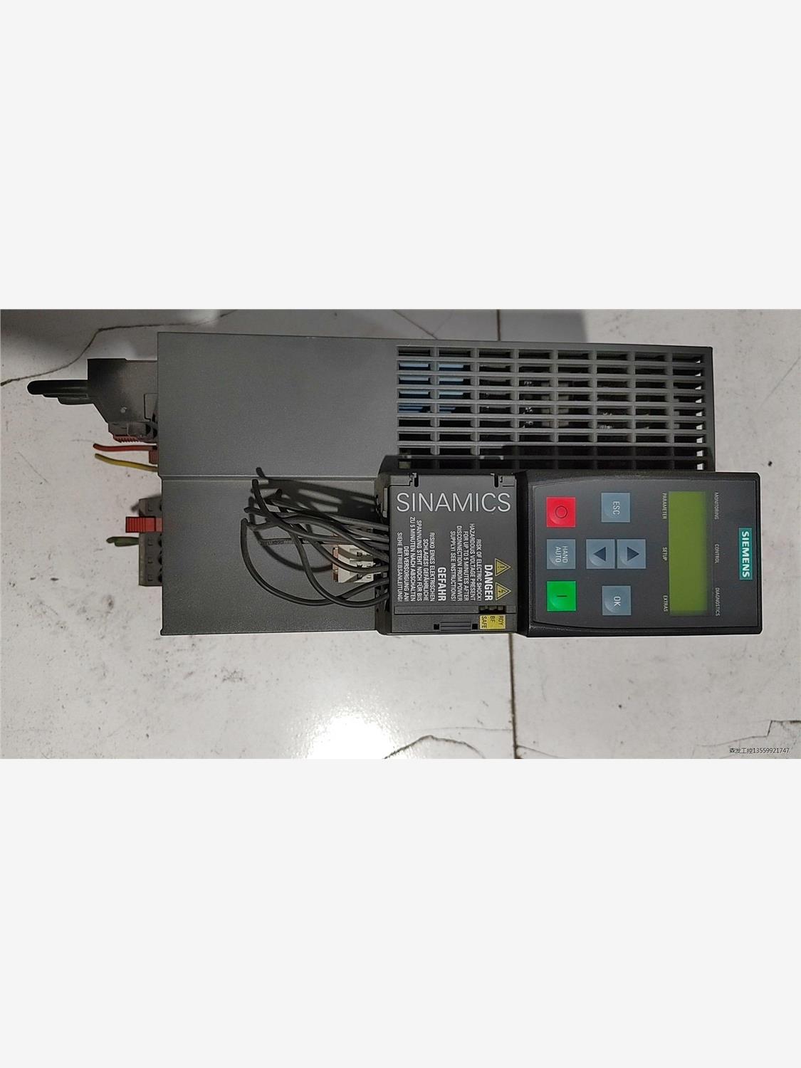 西门子变频器11KW 6SL3210-1kE22-6UB1