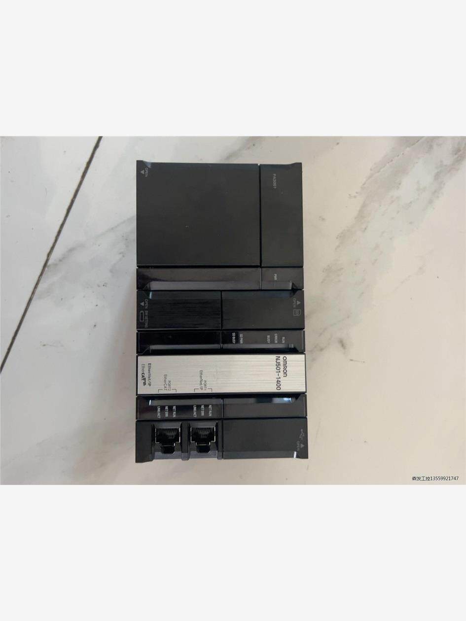 欧姆龙PLCNJ-PA3001一台NJ501-1400一台