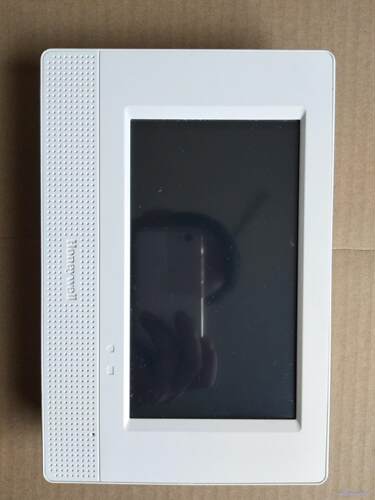 Honeywell无线安防报警主机L7000-AP1无线智能报警7寸液议价商品