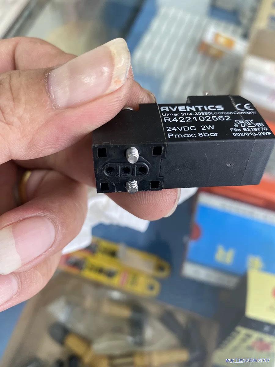 RVENTICS R422102562 24VDC 2W 1议价商品