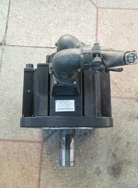 安川1800W伺服电机 SGMGH-20ACA61实物拍摄成议价商品