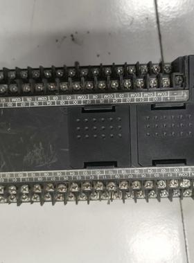 OMRONPLC，CP1L-M60DR-A，实图拍摄，功能正常，议价商品