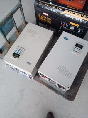 蓝海华腾变频器 V5-H-4T37GA-34 实物图37KW议价商品