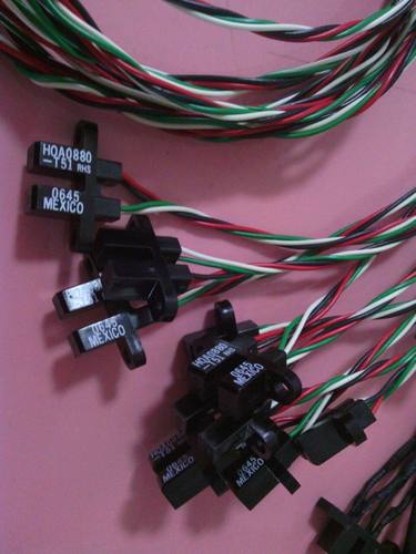 光學開關 透射型 光晶體管輸出 HOA0880-T51 1.6V 20Ma 10muA 4V