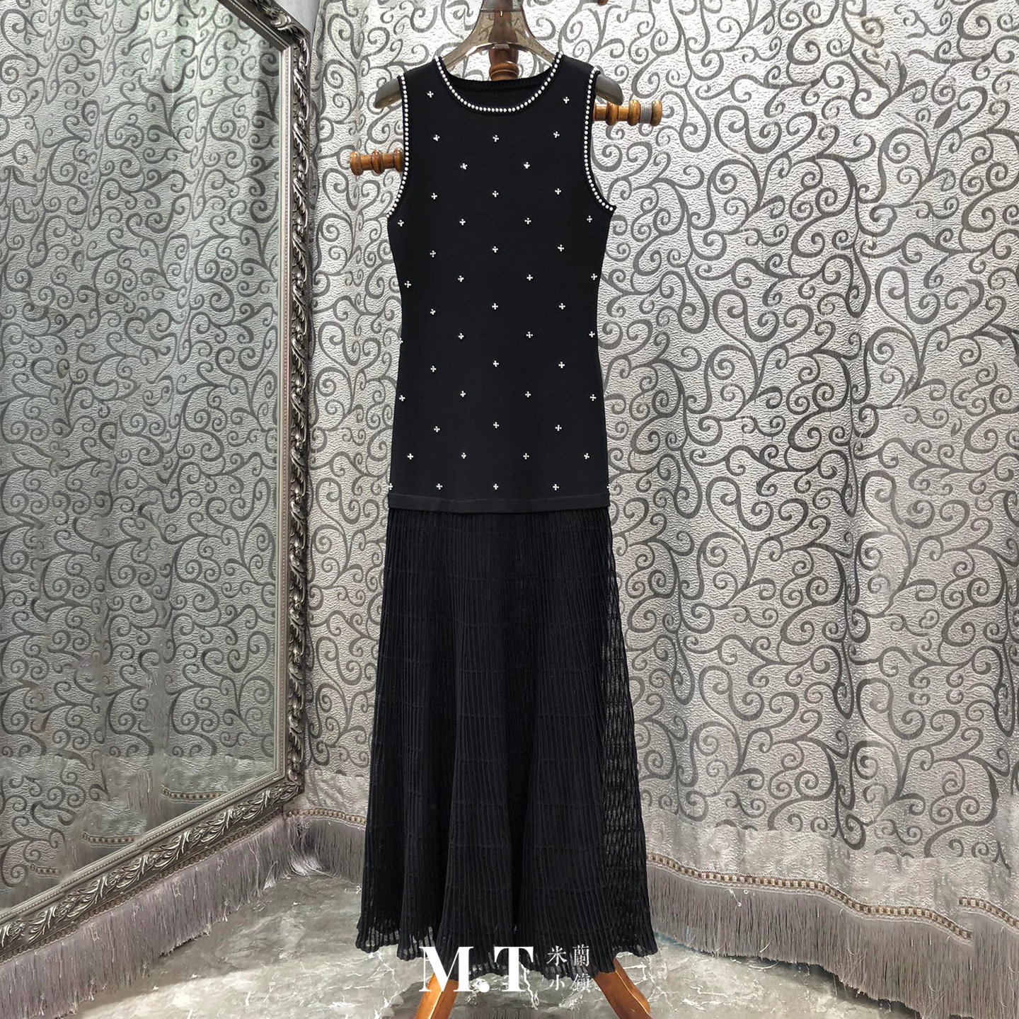 米兰小镇南油高版本欧货气质高雅礼服晚宴无袖钉珠拼接连衣裙A17,女装/女士精品,连衣裙,淘宝优惠券,粉丝福利购,淘宝优惠卷