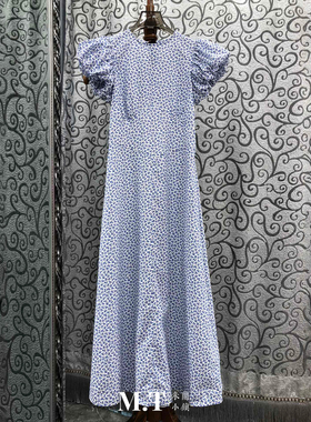x米兰小镇南油高版本欧货亭亭玉立印蓝色小碎花泡泡袖连衣长裙E27