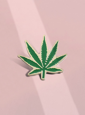 复古绿色枫叶合金金属胸针男女学生背包衣服服饰笔袋挂件装饰徽章