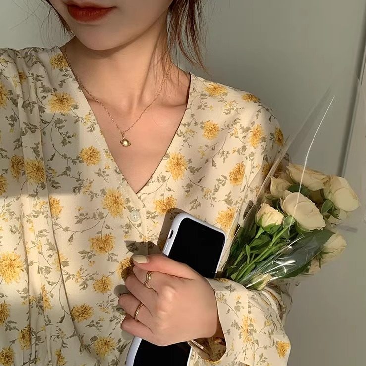 法式复古韩系风V领碎花A字连衣裙