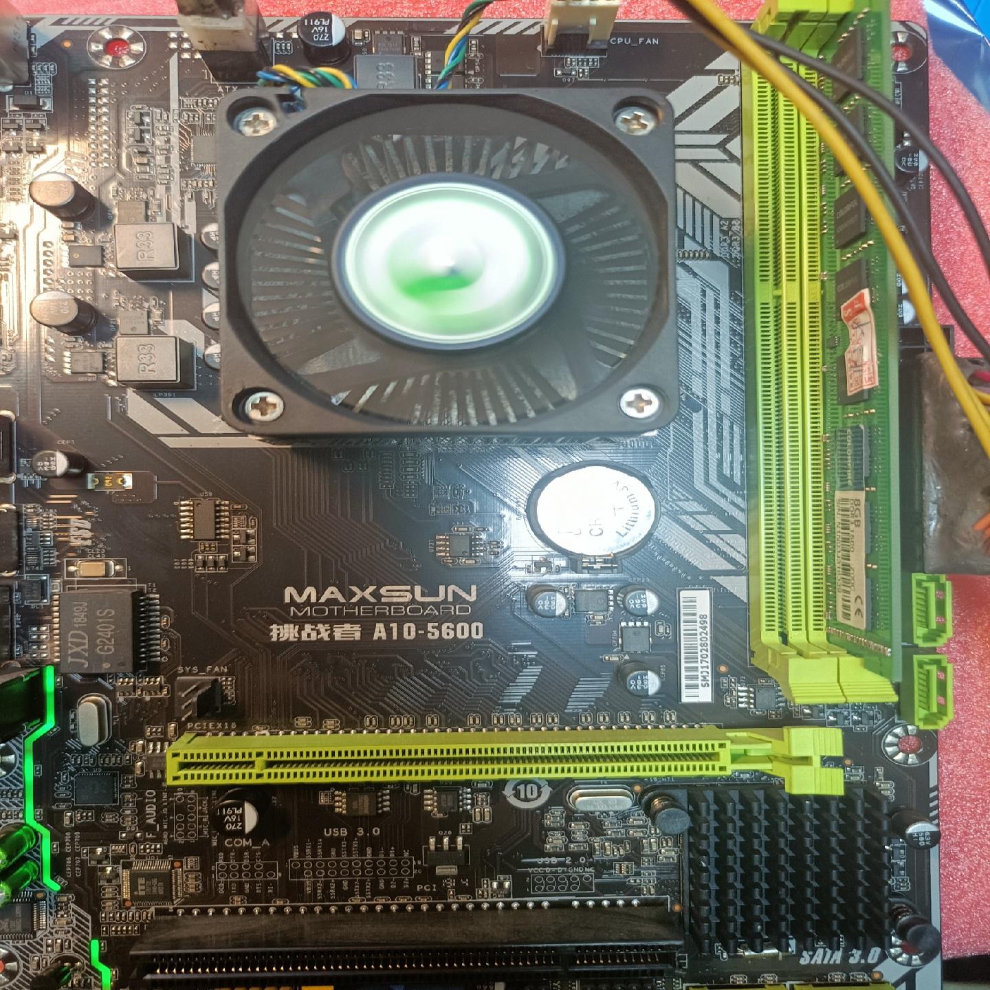 铭瑄挑战者A10-5600主板+CPU8g内存正常使用拆