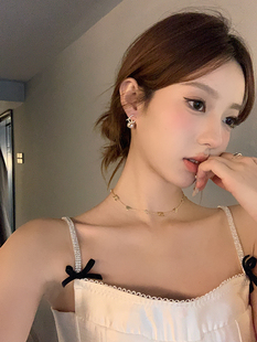 【蜜桃茶】洋房千金 字母珍珠耳环女小众设计高级感气质耳钉耳饰