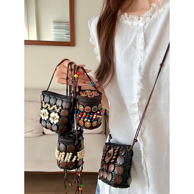 秋日原野波西米亚椰壳编织包包