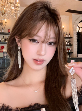美貌千金爆闪锆石流苏长款耳环