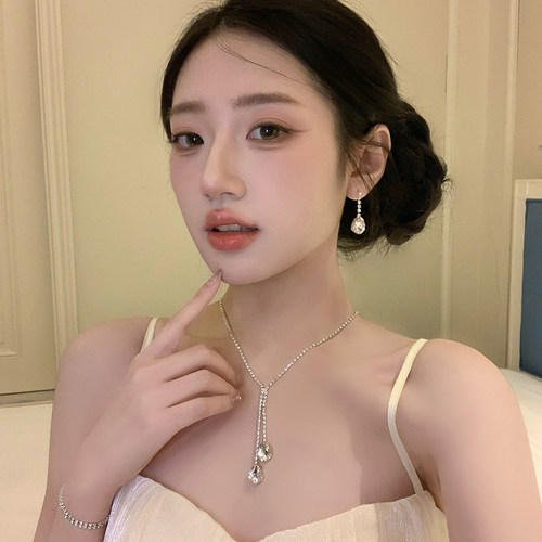 安妮舞会闪锆流苏项链套装
