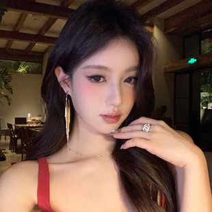 【蜜桃茶】貌美艺术家 气质长款金色流苏耳环高级晚礼服配饰耳坠