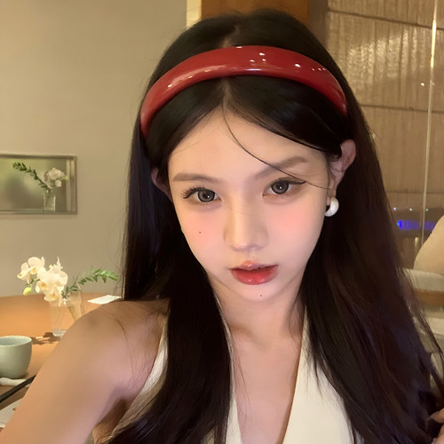 【蜜桃茶】港风美女 复古红色发箍今年流行的高级感洋气时尚头饰