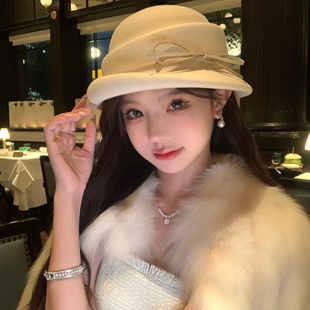 冬日玛德琳~白色蝴蝶结千金礼帽女冬季赫本风优雅气质羊毛渔夫帽