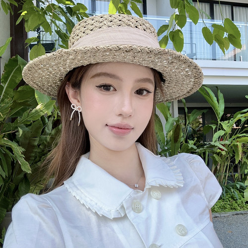芭蕾女友奶油白蝴蝶结耳钉