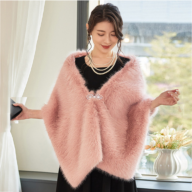 仿皮草白色毛毛绒斗篷披肩女装外套旗袍披风秋冬气质新娘外搭3512